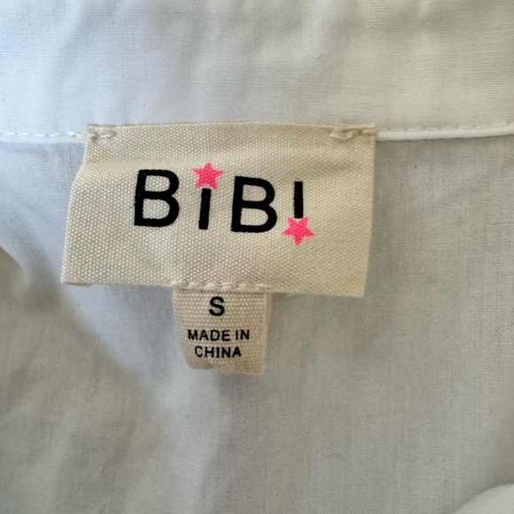 BiBi Pearl Embellished Button Down Blouse White Oversized Tunic Small Q48 - Picture 9 of 9